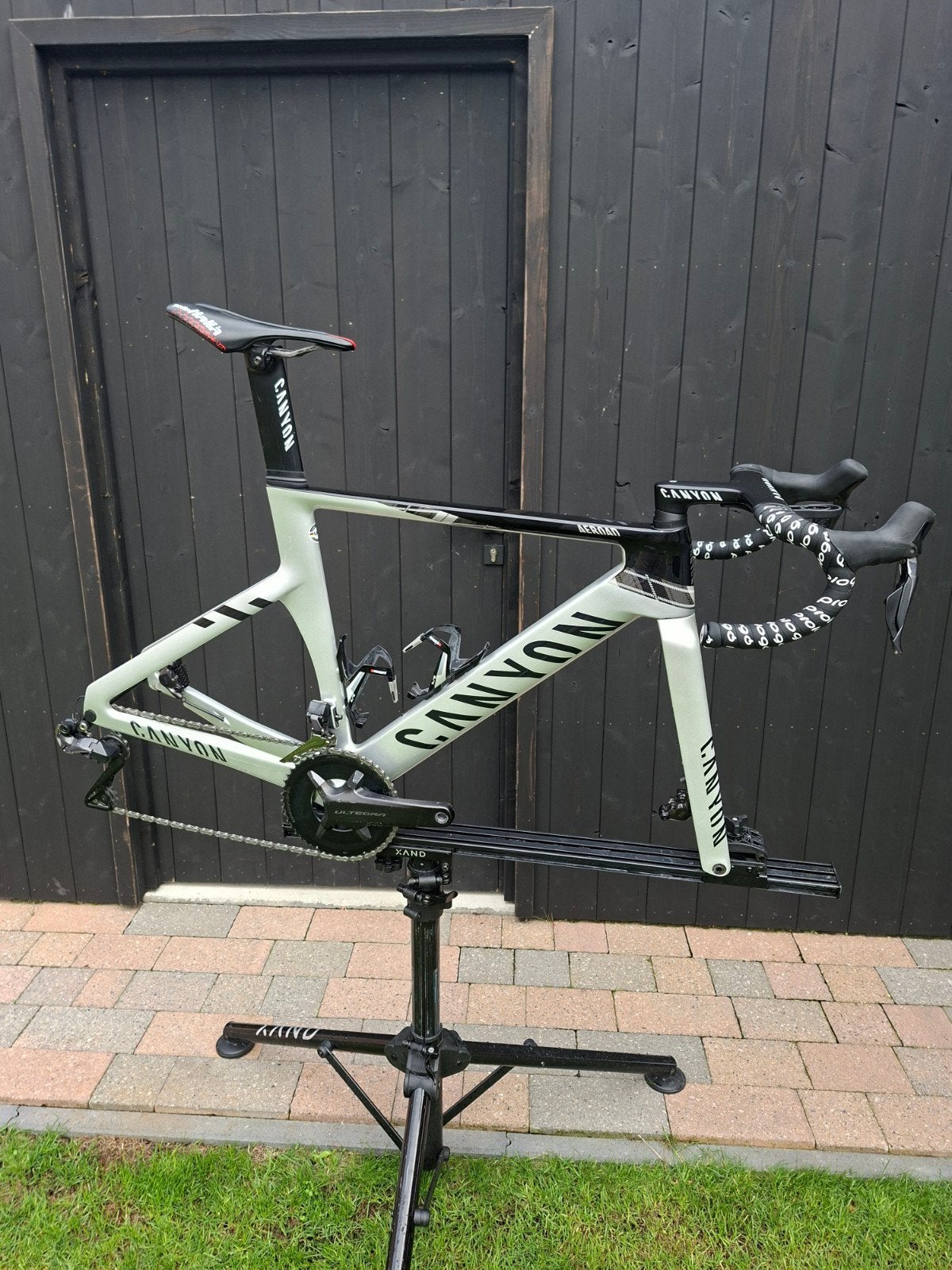 canyon aeroad cfr S ultegra di2 12 speed, Fietsen en Brommers, Ophalen