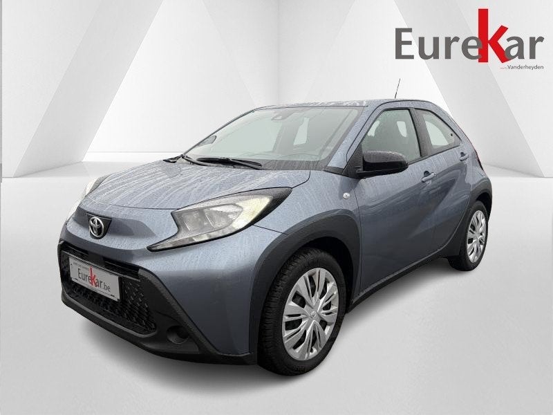 Toyota Aygo Play, Auto's, Toyota, https://public.car-pass.be/vhr/99533d19-87e6-41bd-9b0e-06d6b9a18cf5, Blauw, 72 pk, Handgeschakeld