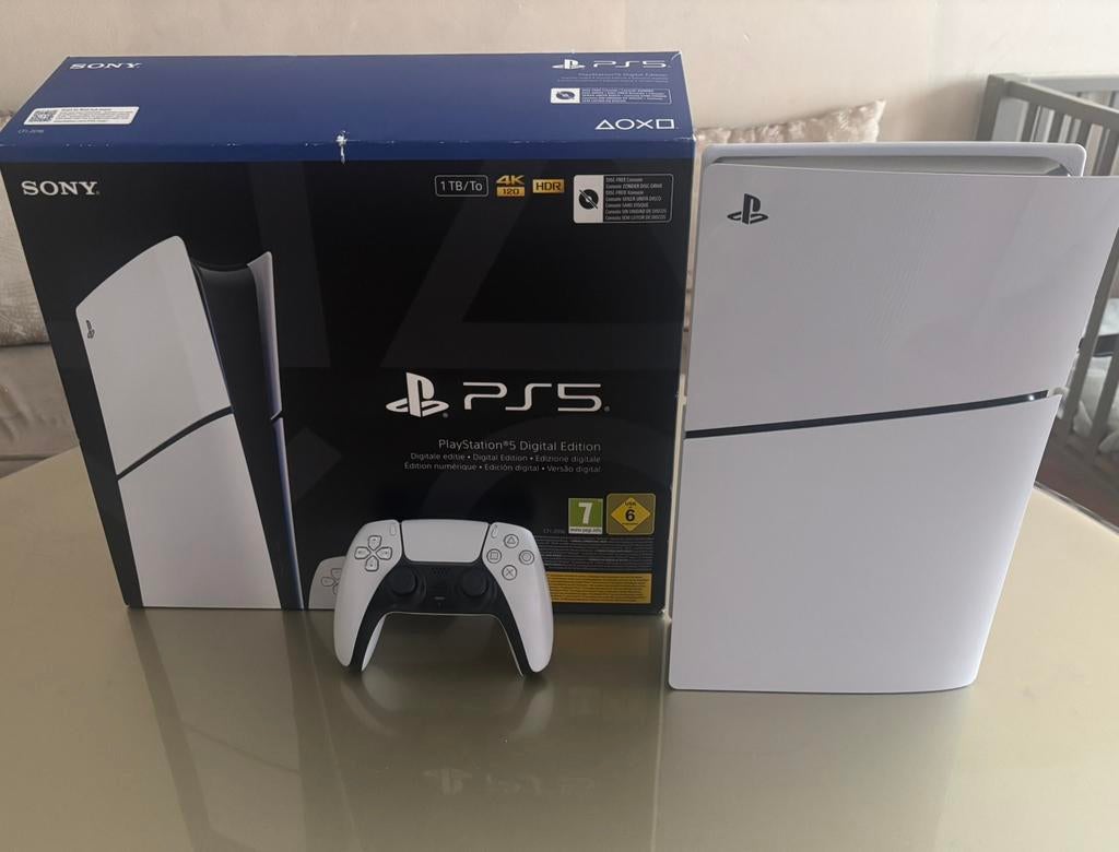 Playstation 5 1Tb HELEMAAL NIEUW te koop Met 2 jaar Garantie, Ophalen, Zo goed als nieuw, Playstation 5