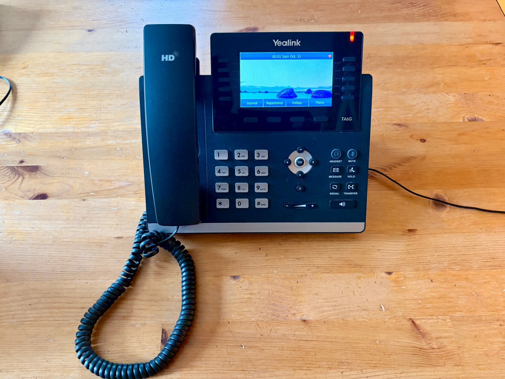 TÉLÉPHONE IP YEALINK T46G COULEUR, Télécoms, Enlèvement, Comme neuf, Téléphone