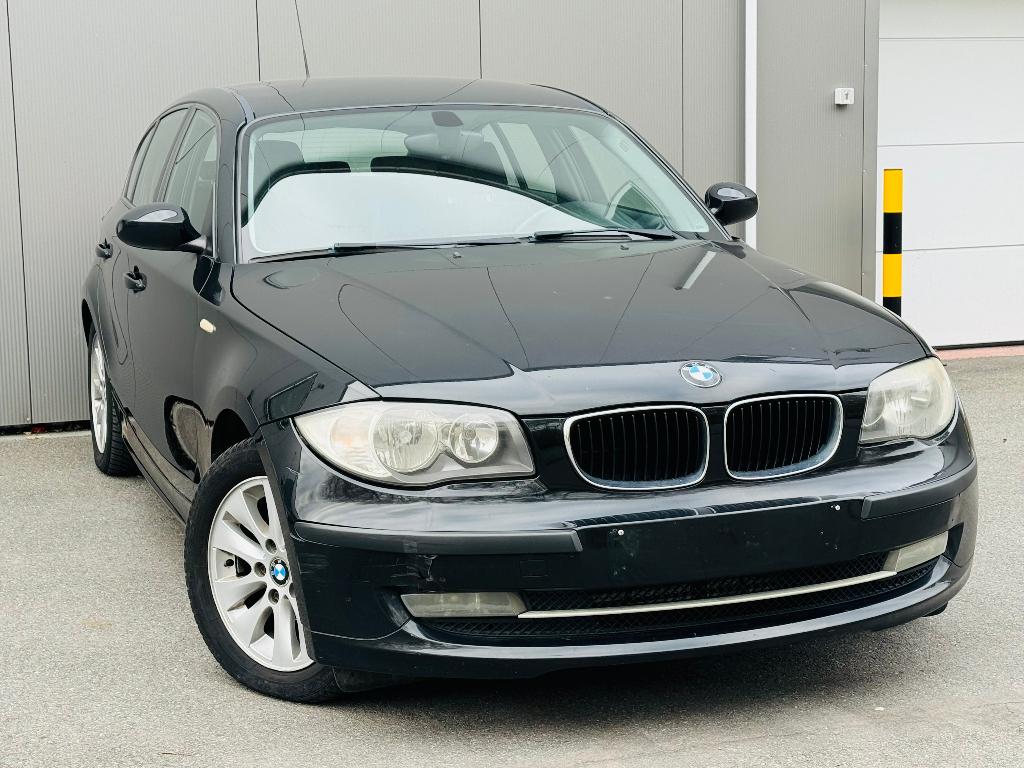 Bmw e87 116i 122pk airco start/stop benzine lezok, 90 kW, Zwart, Zwart, Bedrijf