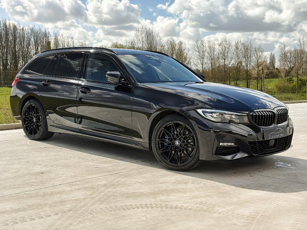 BMW 330e - 2021 - 136.352km - M-pack - Pano - H&K, Auto's, BMW, Automaat, Achterwielaandrijving, 218 kW, 4 cilinders