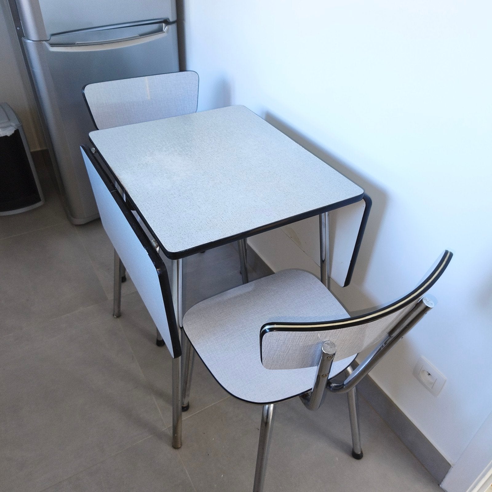 Keukentafel + 4stoelen., Ophalen