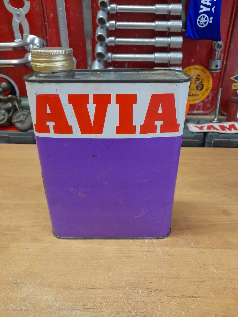 ancien bidon huile vide avia 2 temps moto 2t, Envoi, Utilisé, Autres types
