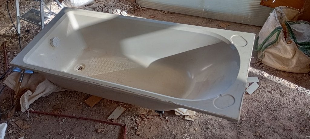 Gratis badkuip, Doe-het-zelf en Bouw, Sanitair, Ophalen, Gebruikt, Bad