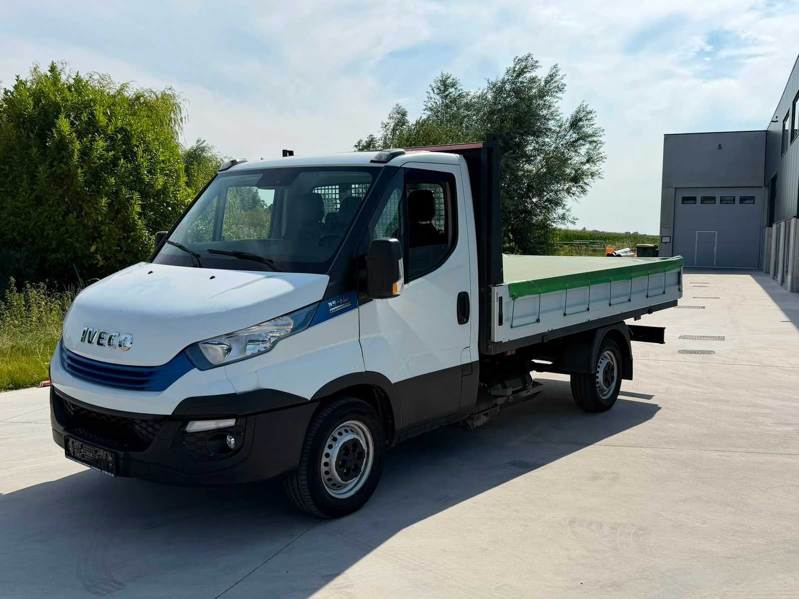 Ivéco 35–NP voiture voyageurs 2019, Autos, Achat, Entreprise, Autres carburants, Autre carrosserie