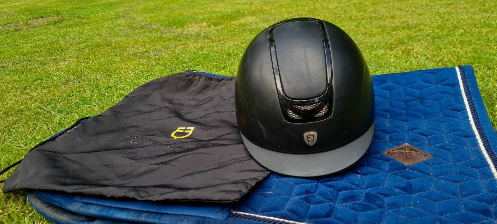 Equestro Riding Bomb, Dieren en Toebehoren, Paardrijkleding, Cap