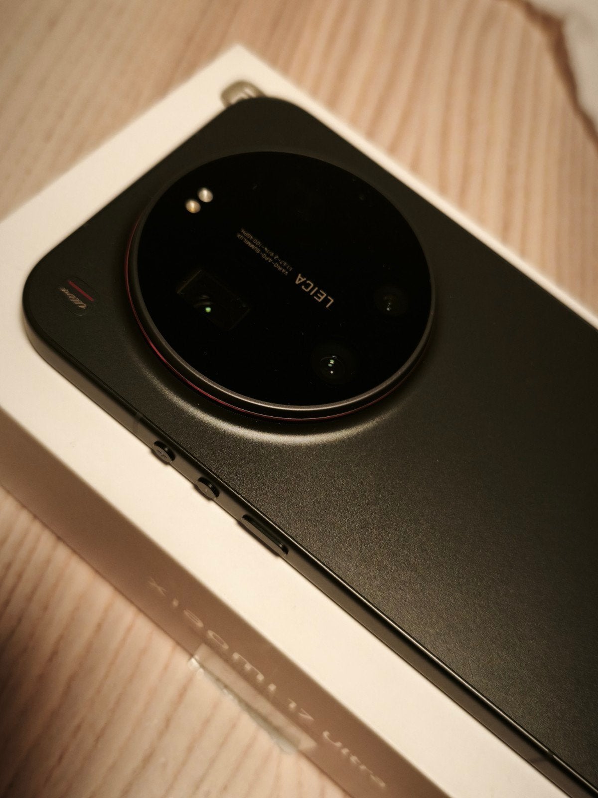 Vends/échange Xiaomi 17 ultra top affaire.