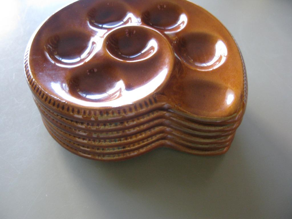 6 assiettes a escargots en Faience Japon, Uni, Assiettes(s), Enlèvement ou Envoi, Utilisé