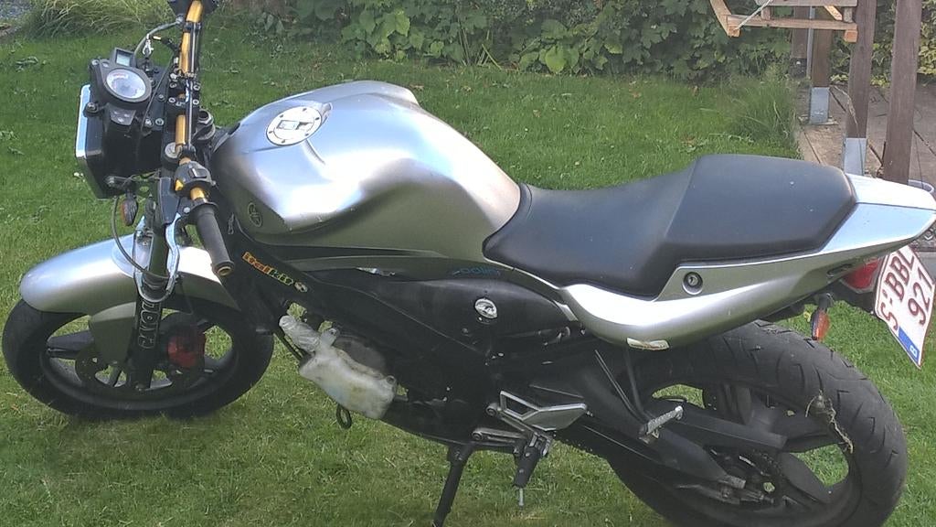 Yamaha TZR 50, Particulier