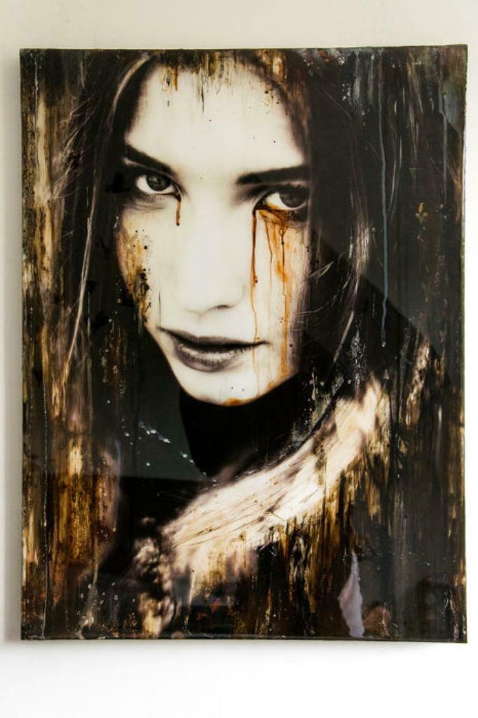 Rouzbeh Tahmassian - Ne pleure plus, Antiquités & Art, Art | Peinture | Moderne, Enlèvement