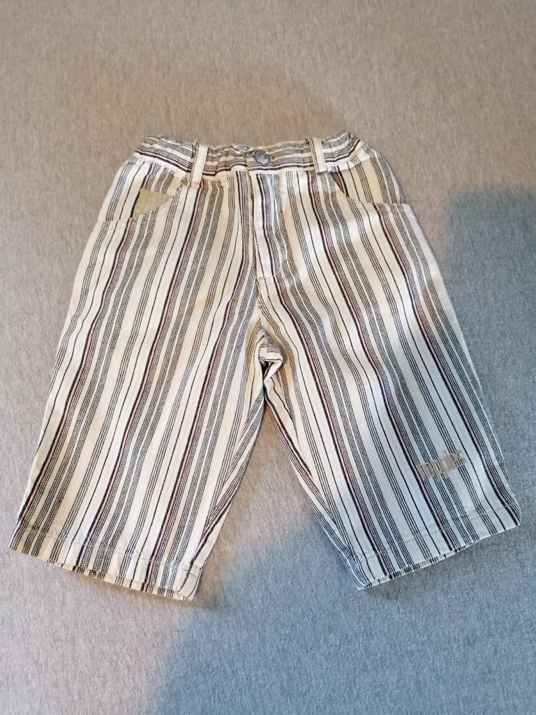 Broekje voor 3 à 6 maanden, Kinderen en Baby's, Babykleding | Maat 62, Gebruikt, Broekje, Ophalen of Verzenden, Jongetje