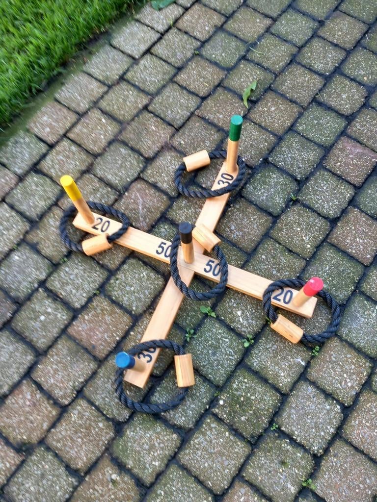 Houten ringwerpen, Ophalen, Zo goed als nieuw