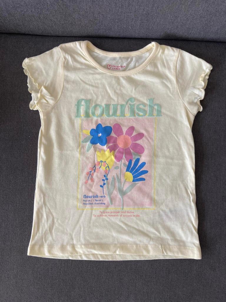 Nouveau t-shirt Primark taille 98, Neuf, Enlèvement ou Envoi, Chemise ou À manches longues, Primark