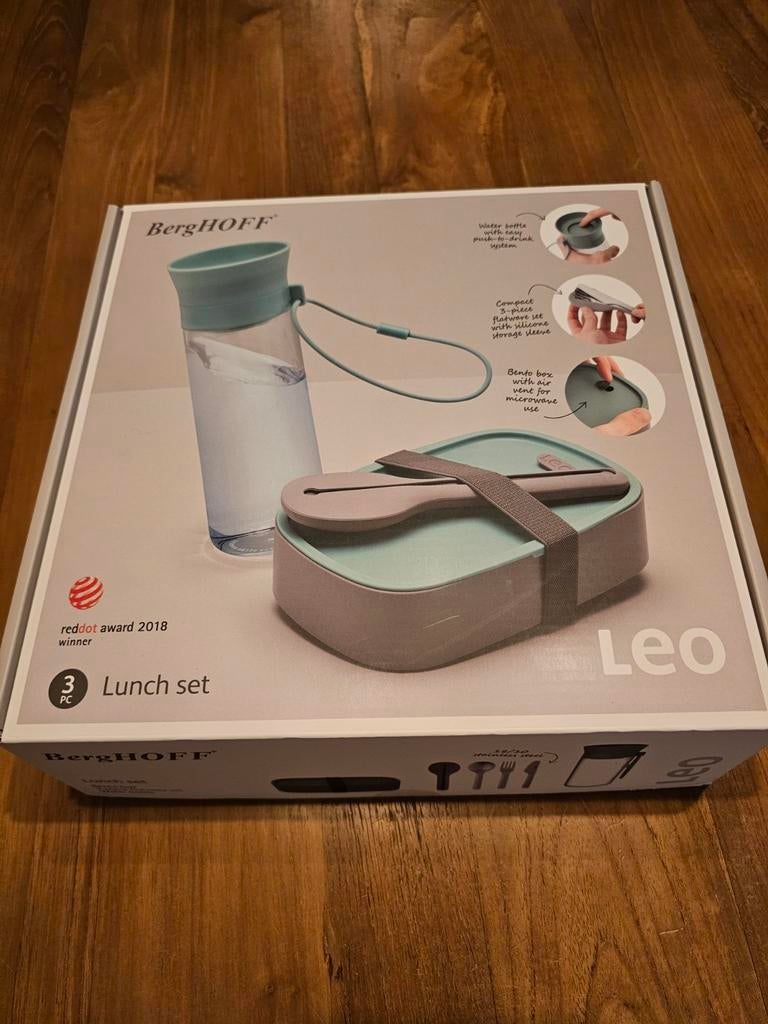 Drinkfles, lunchbox en bestek van BergHOFF, Ophalen