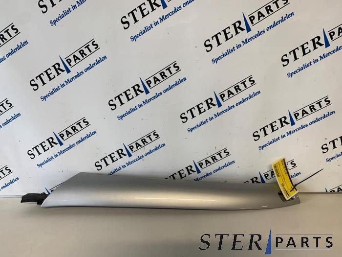A-stijl Afdekkap rechts van een Mercedes SLK, Gebruikt, -, Ophalen of Verzenden, -