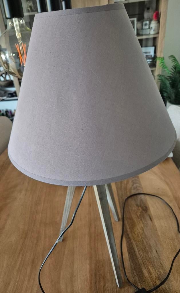 Lampe sur pied, Enlèvement ou Envoi, Comme neuf, Beige, Autres formes
