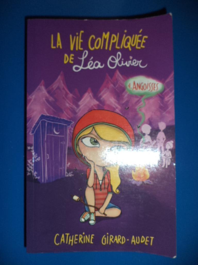 La vie compliquée de Léa Olivier BD Tome 1 + Roman Tome 4, Catherine Girard Audret, Enlèvement ou Envoi, Une BD, Comme neuf