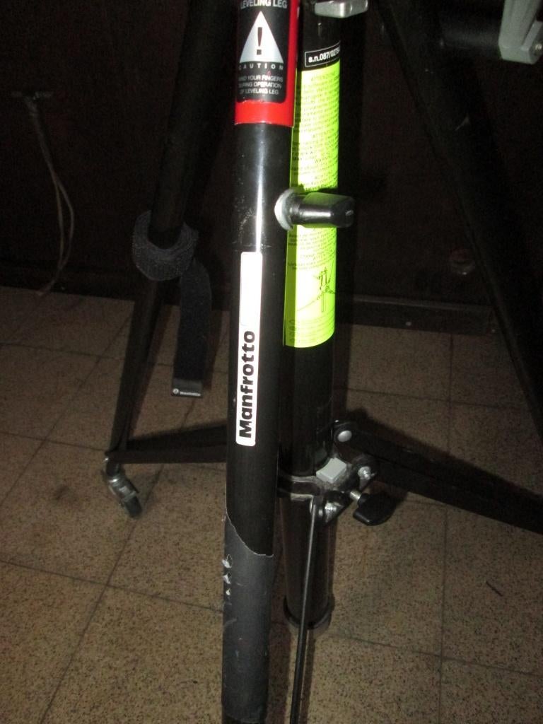 manfrotto wind-up, Ophalen, Zo goed als nieuw, Statief of Scherm