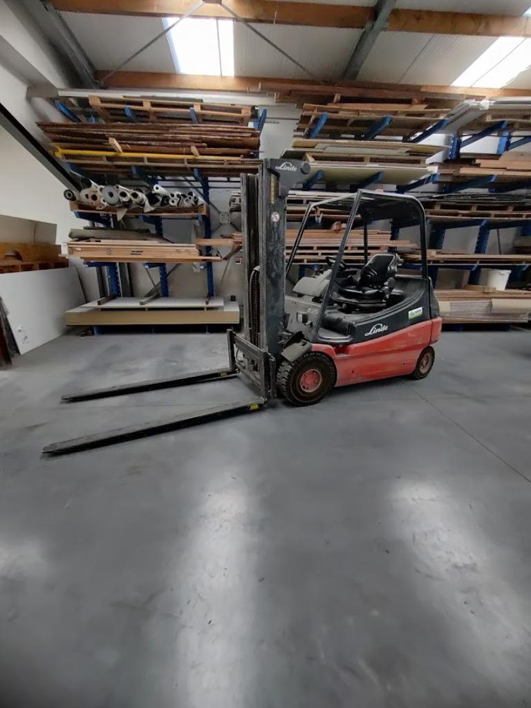 LINDE E25-02 elektrische heftruck met alle toebehoren, Ophalen, Linde, Heftruck, Elektrisch