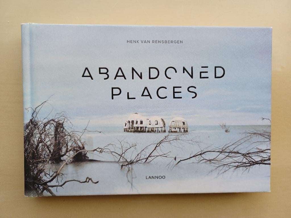 Abandoned Places - Henk Van Rensbergen, Ophalen of Verzenden, Nieuw, Fotografie algemeen, Henk Van Rensbergen