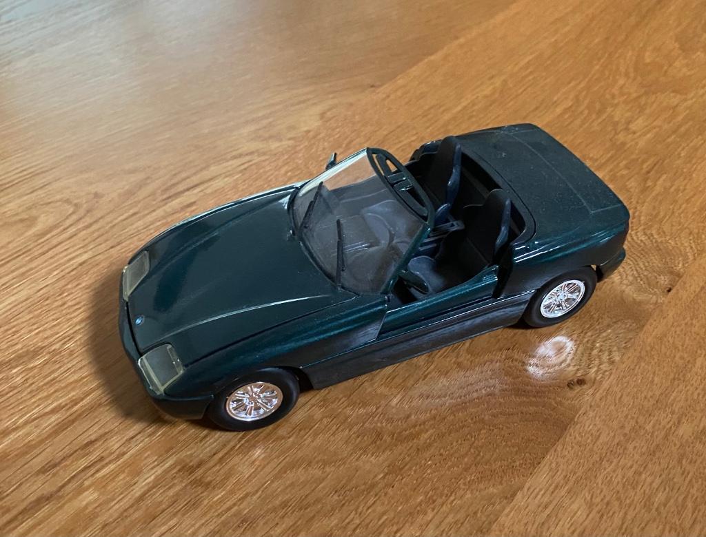 1/24 BMW Z1 Revell metaal, Ophalen of Verzenden, Zo goed als nieuw, Auto, Revell
