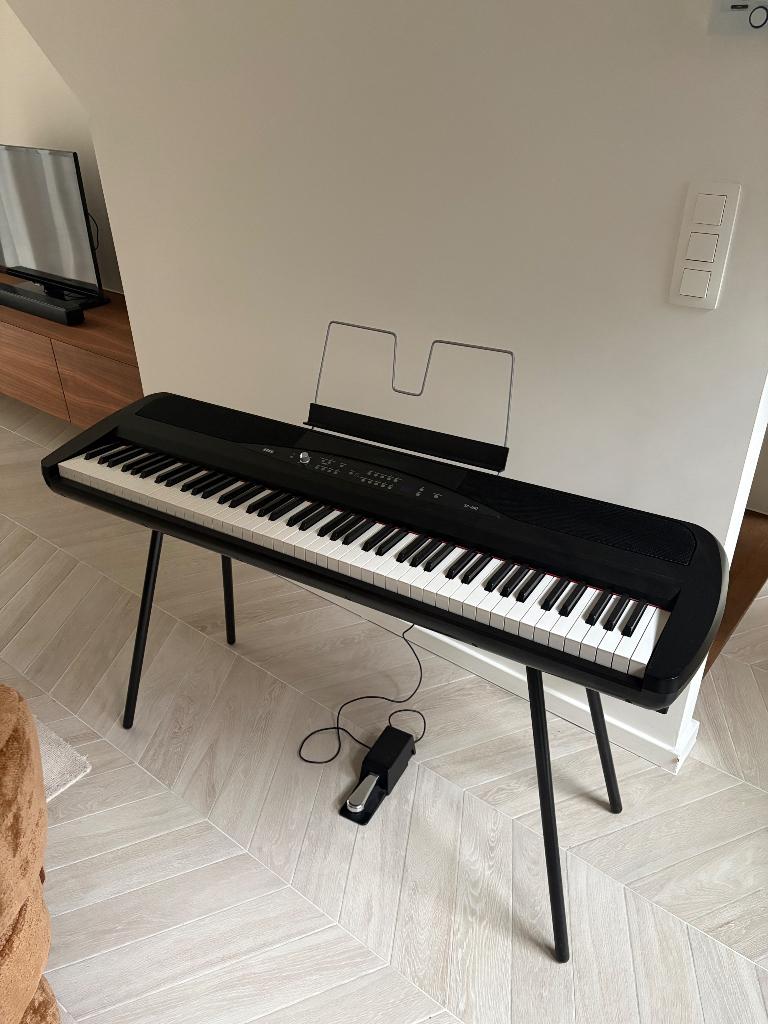 Korg SP-280 piano, Muziek en Instrumenten, Ophalen, Gebruikt, Zwart, Digitaal