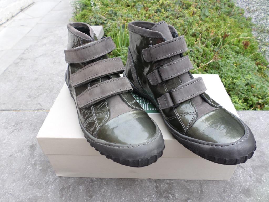 Chaussures Guma 38 enfants mixtes bleu marine gris boite, Enfants & Bébés, Neuf, Garçon ou Fille, Enlèvement ou Envoi, Guma