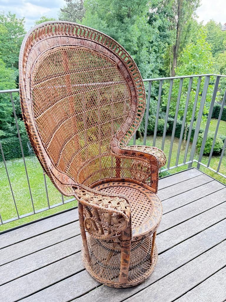 Chaise Emanuelle (Peacock Chair Vibes), Antiquités & Art, Antiquités | Meubles | Chaises & Canapés, Enlèvement ou Envoi