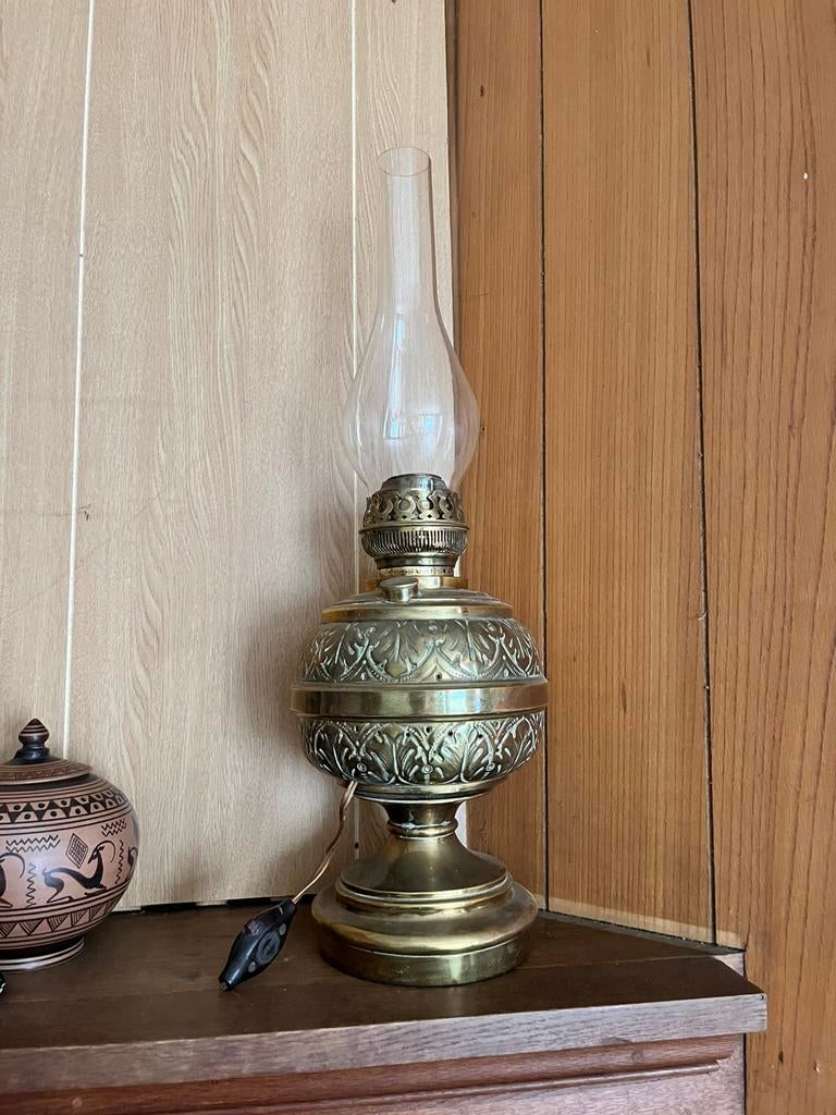 Olielamp elektrisch., Ophalen