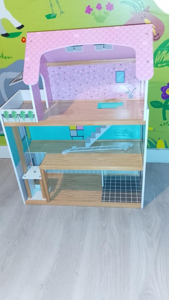 Houten poppenhuis met meubeltjes, Ophalen