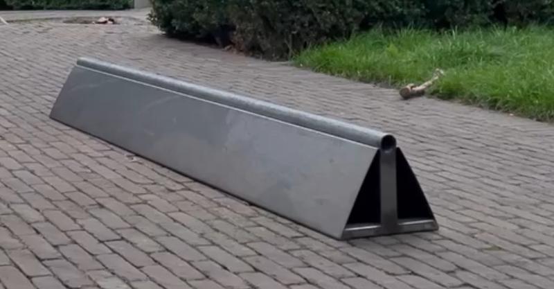 Skate Rail, Ophalen, Zo goed als nieuw