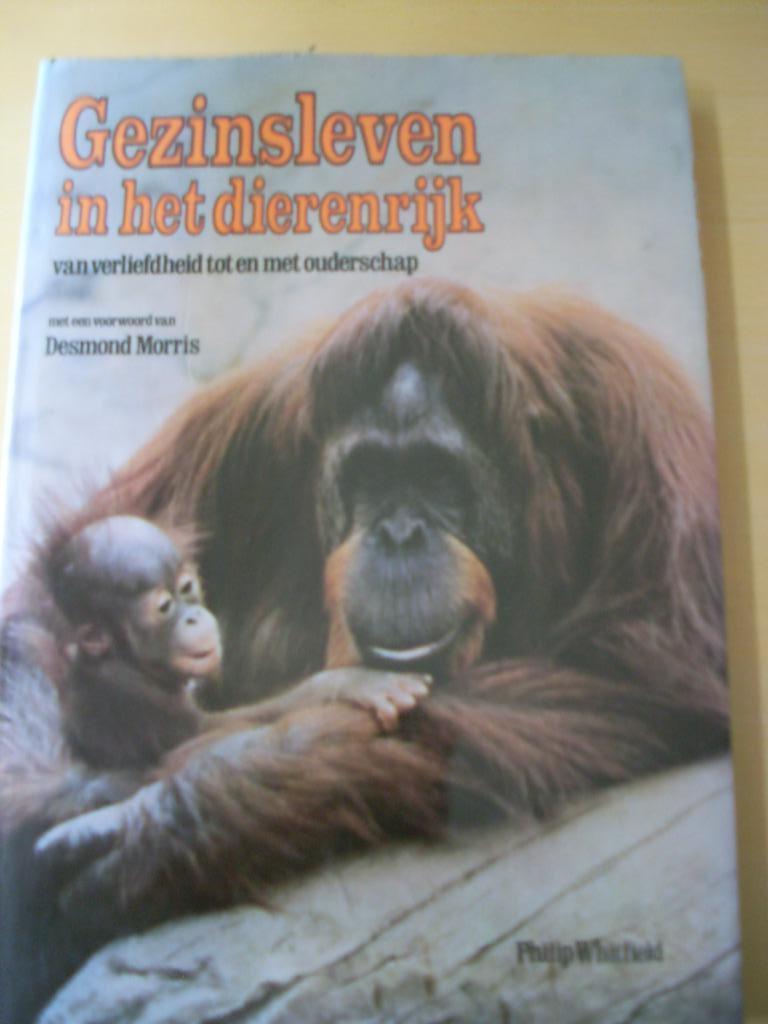 Gezinsleven in het dierenrijk Philip Whitfield, Ophalen of Verzenden, Zo goed als nieuw, Natuur algemeen