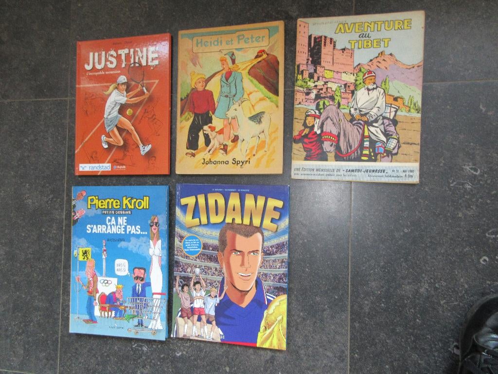 Divers BD Justine Heidi et Peter Aventure au Tibet etc..., Boeken, Ophalen