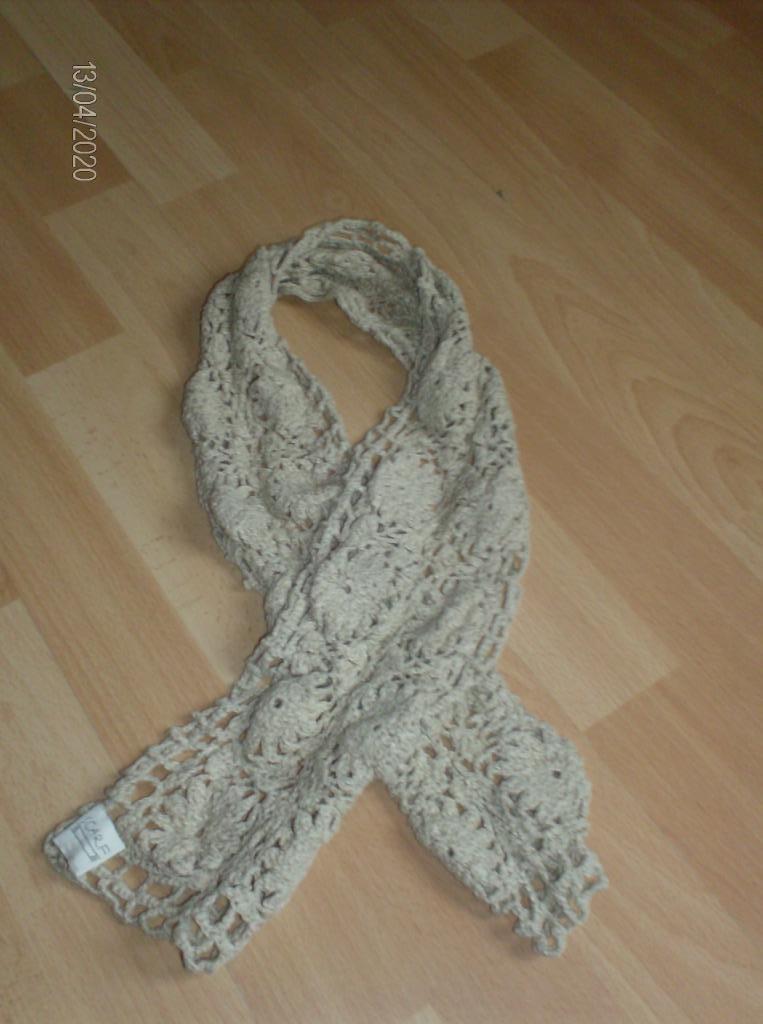 Sjaal ecru merk scarf, Scarf, Ophalen of Verzenden, Gedragen, Sjaal