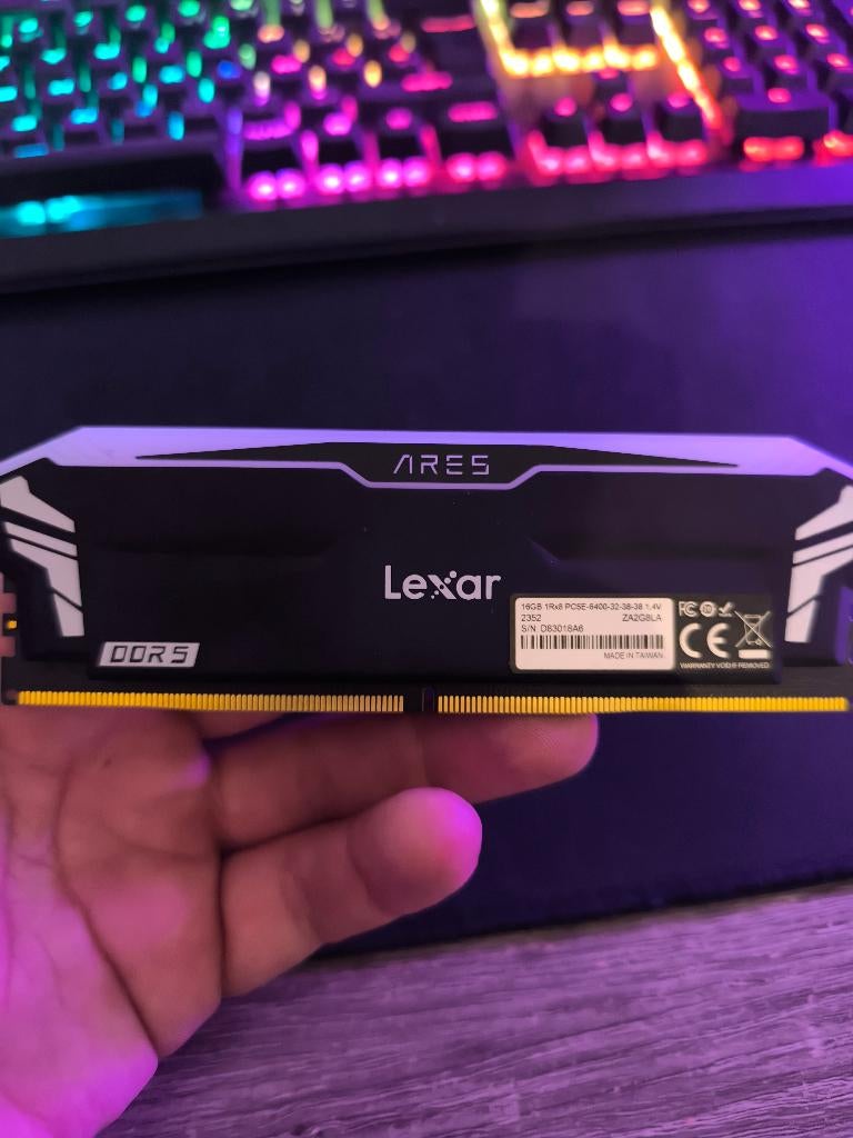 Ddr5 lexar is 1x16 GB 6400 MHz cl32, Ophalen, Zo goed als nieuw, Desktop, DDR5