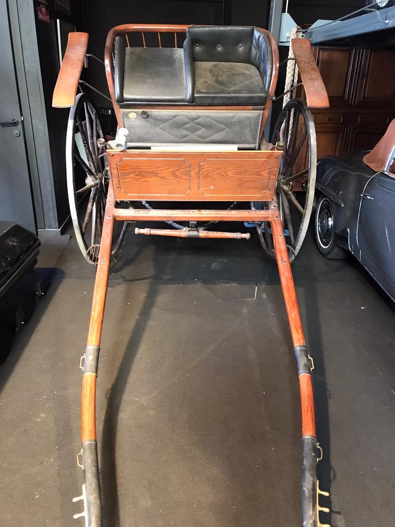 Calèche à vendre, Comme neuf