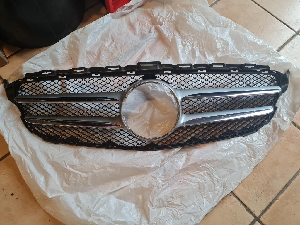 Calandre Mercedes w205, Enlèvement, Neuf, Mercedes-Benz, Pare-chocs