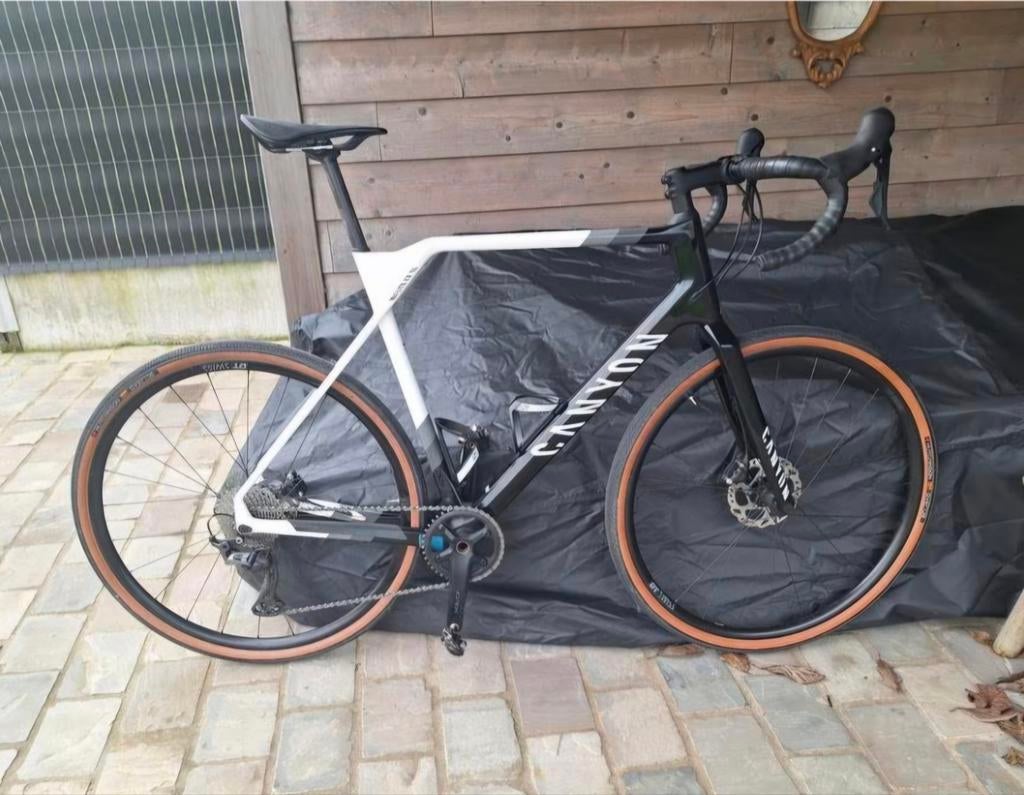 XL Canyon Inflite CF SL 6 Model 2022, Enlèvement