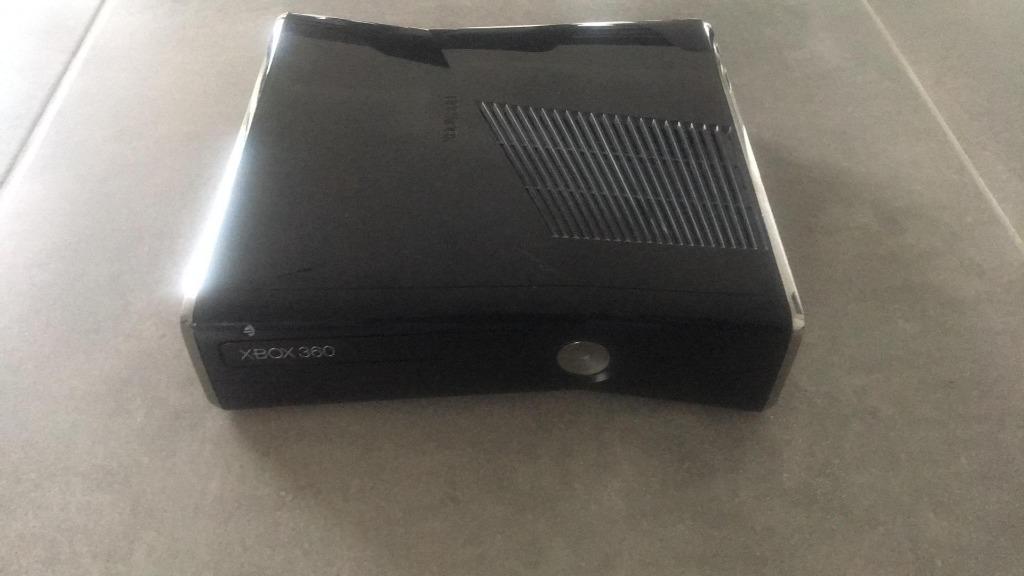 Lot Xbox 360 consoles (meerdere foto's), Ophalen of Verzenden, Gebruikt, Zonder controller