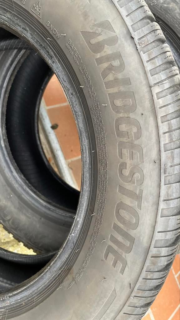 2 pneus hiver BRIDGESTONE 215/60 R16, Autos : Divers, Pièces de sport automobile, Utilisé
