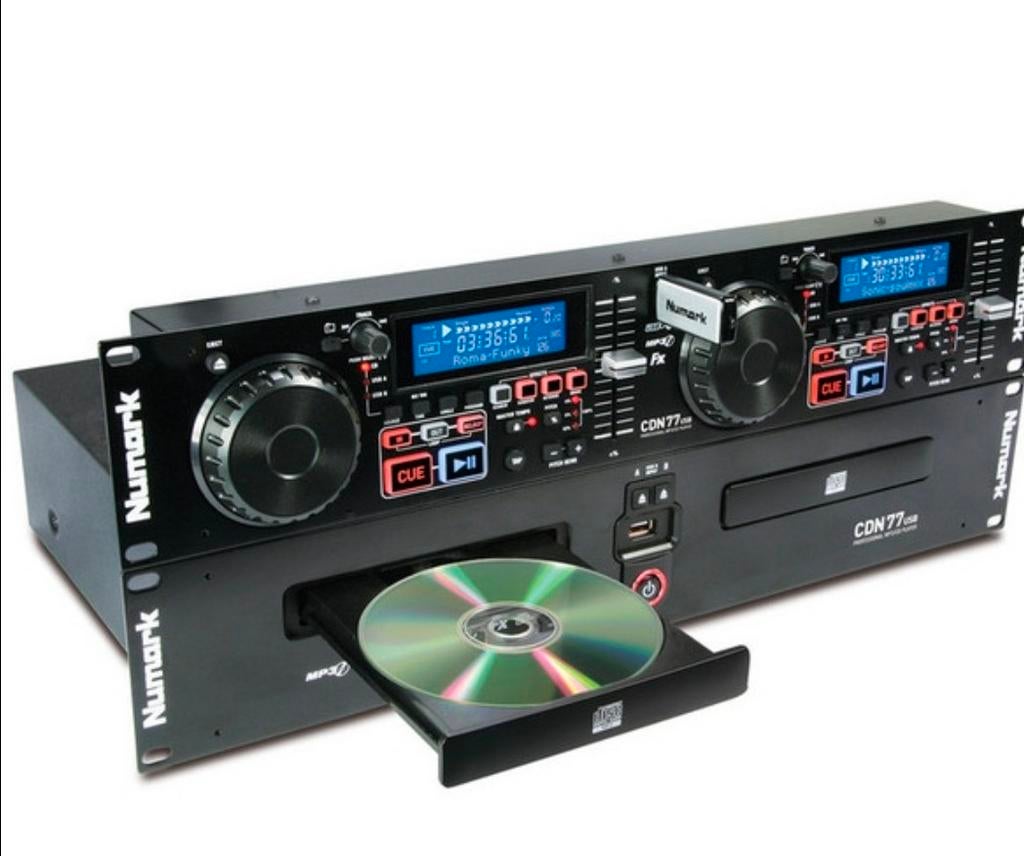 Cd mp3 usb  zo goed als nieuw, Muziek en Instrumenten, Dj-sets en Draaitafels, Ophalen