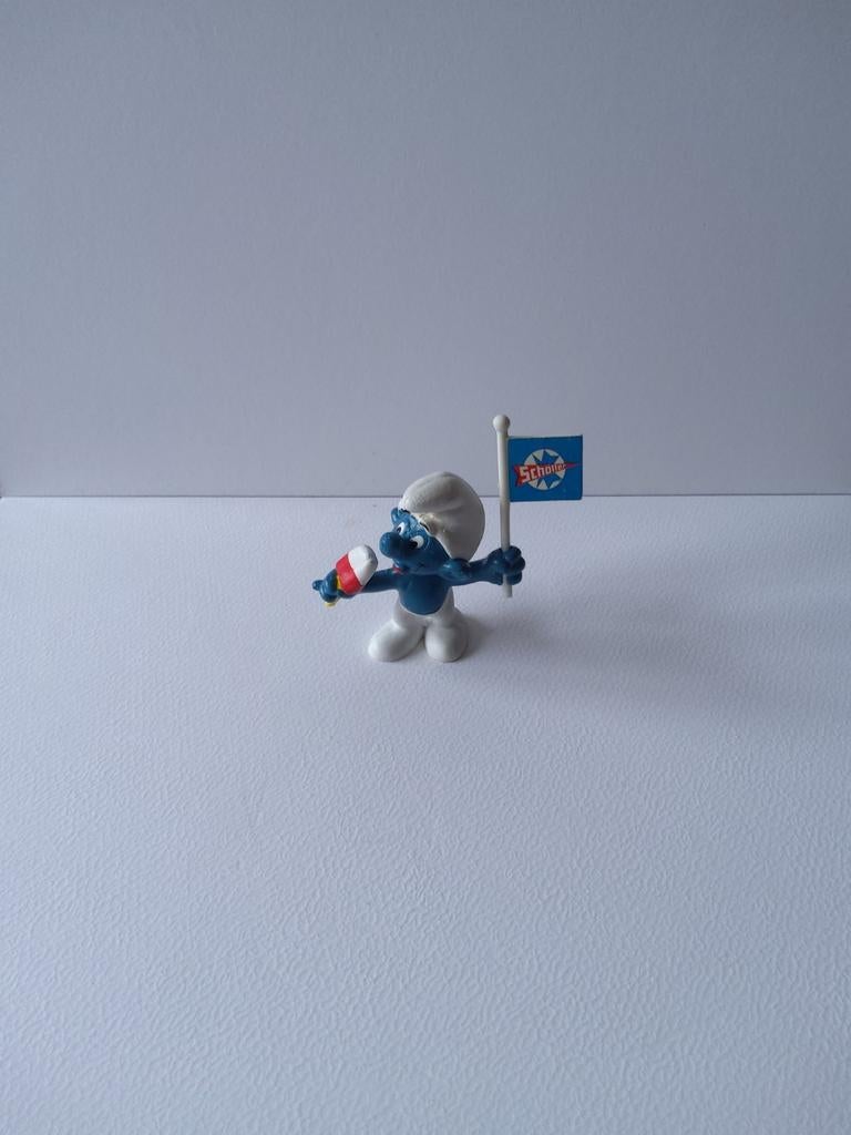 Scholler maakt reclame voor smurf, Ophalen of Verzenden, Zo goed als nieuw, Poppetje, Figuurtje of Knuffel