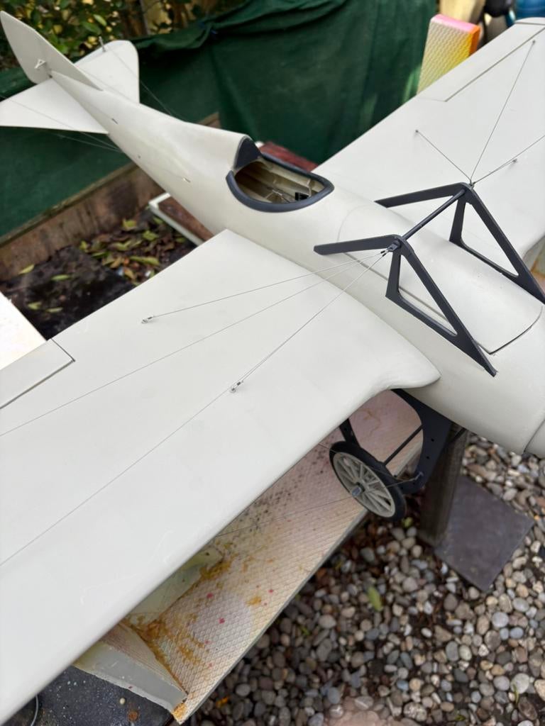 Maquette d'avion en bois avec  Hitec, envergure de 100 cm, Enlèvement, Comme neuf