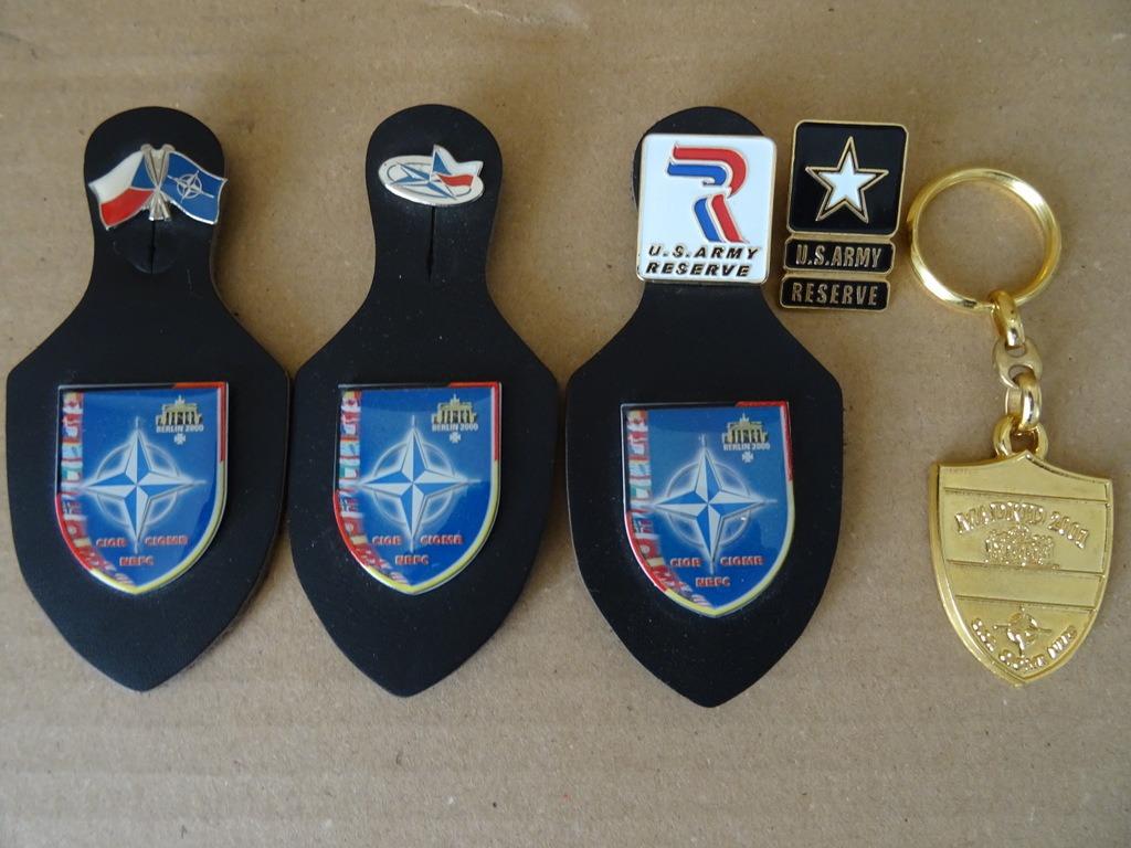 Collectie insignes NRFC National Resque Forces Committee, Ophalen of Verzenden, Overige soorten, Embleem of Badge