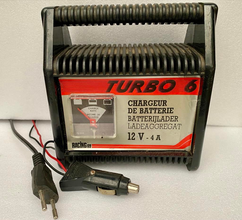 Chargeur de batterie Racing 69 turbo 6 12 V 4 A, Envoi, Utilisé