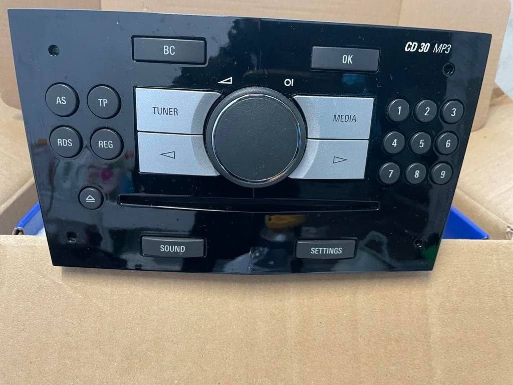 Zafira auto radio, Ophalen