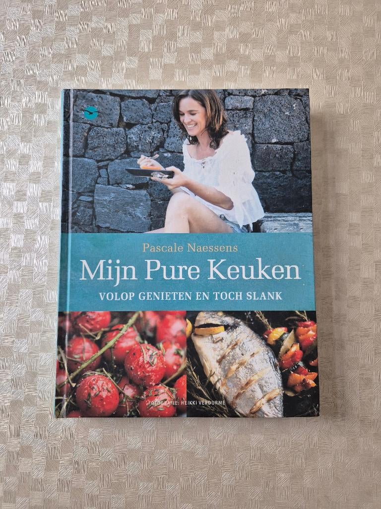 Kookboek Mijn Pure Keuken - Pascale Naessens, Hoofdgerechten, Pascale Naessens, Ophalen of Verzenden, Zo goed als nieuw
