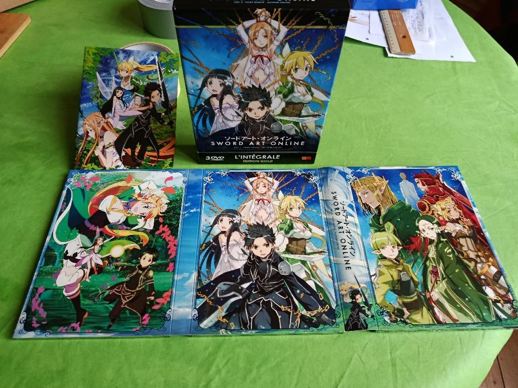 Sword Art Online — Coffret de 3 DVD, CD & DVD, Enlèvement ou Envoi, Comme neuf, Fantasy