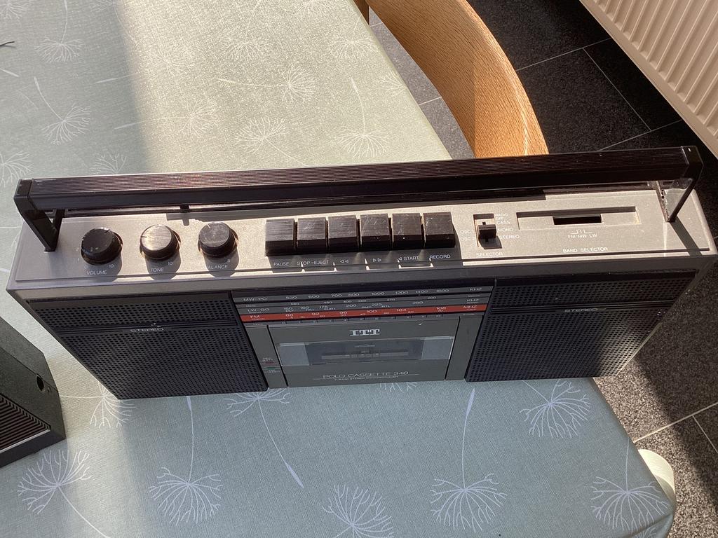Radio, Enlèvement, Utilisé